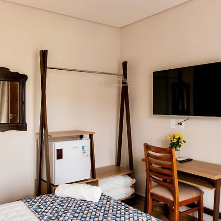 Hotel San Rafael Porto Uniao Екстер'єр фото