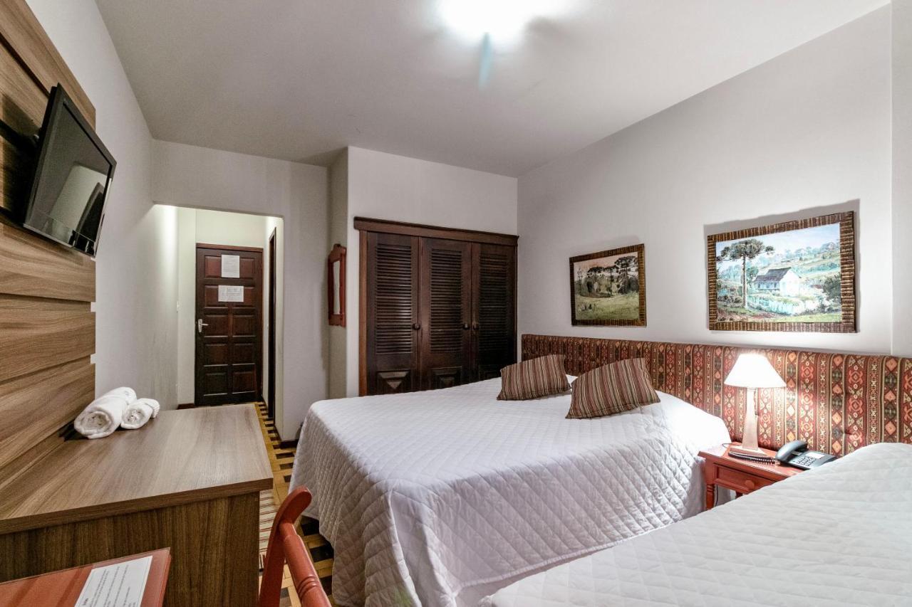 Hotel San Rafael Porto Uniao Екстер'єр фото