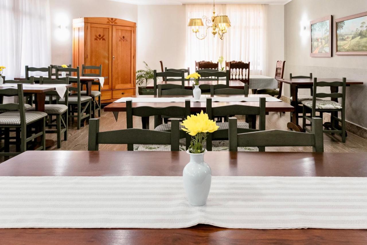 Hotel San Rafael Porto Uniao Екстер'єр фото