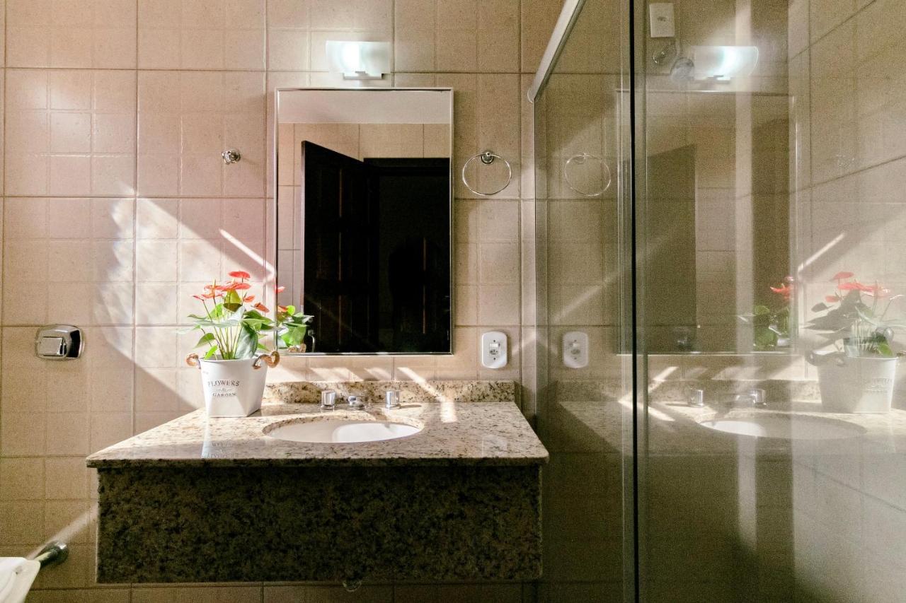 Hotel San Rafael Porto Uniao Екстер'єр фото