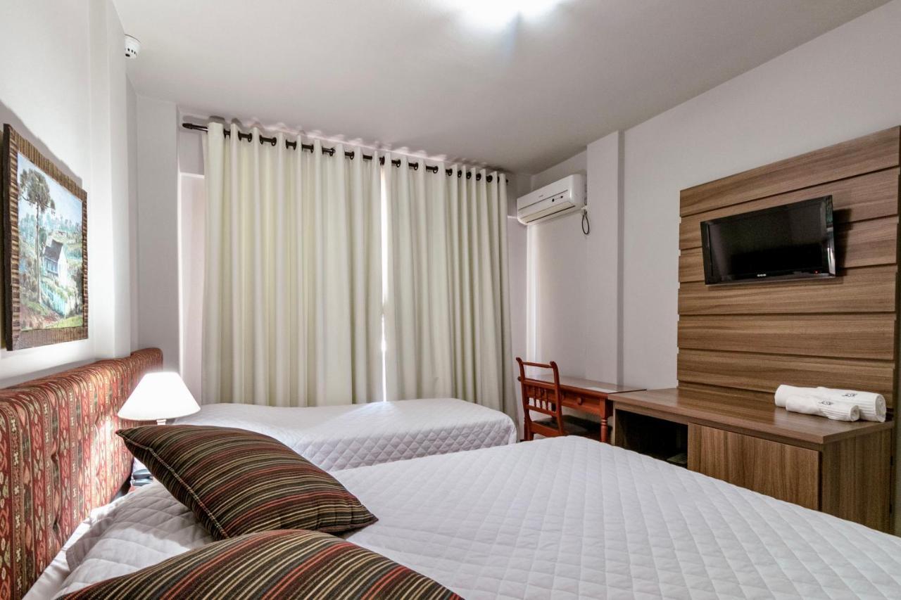 Hotel San Rafael Porto Uniao Екстер'єр фото